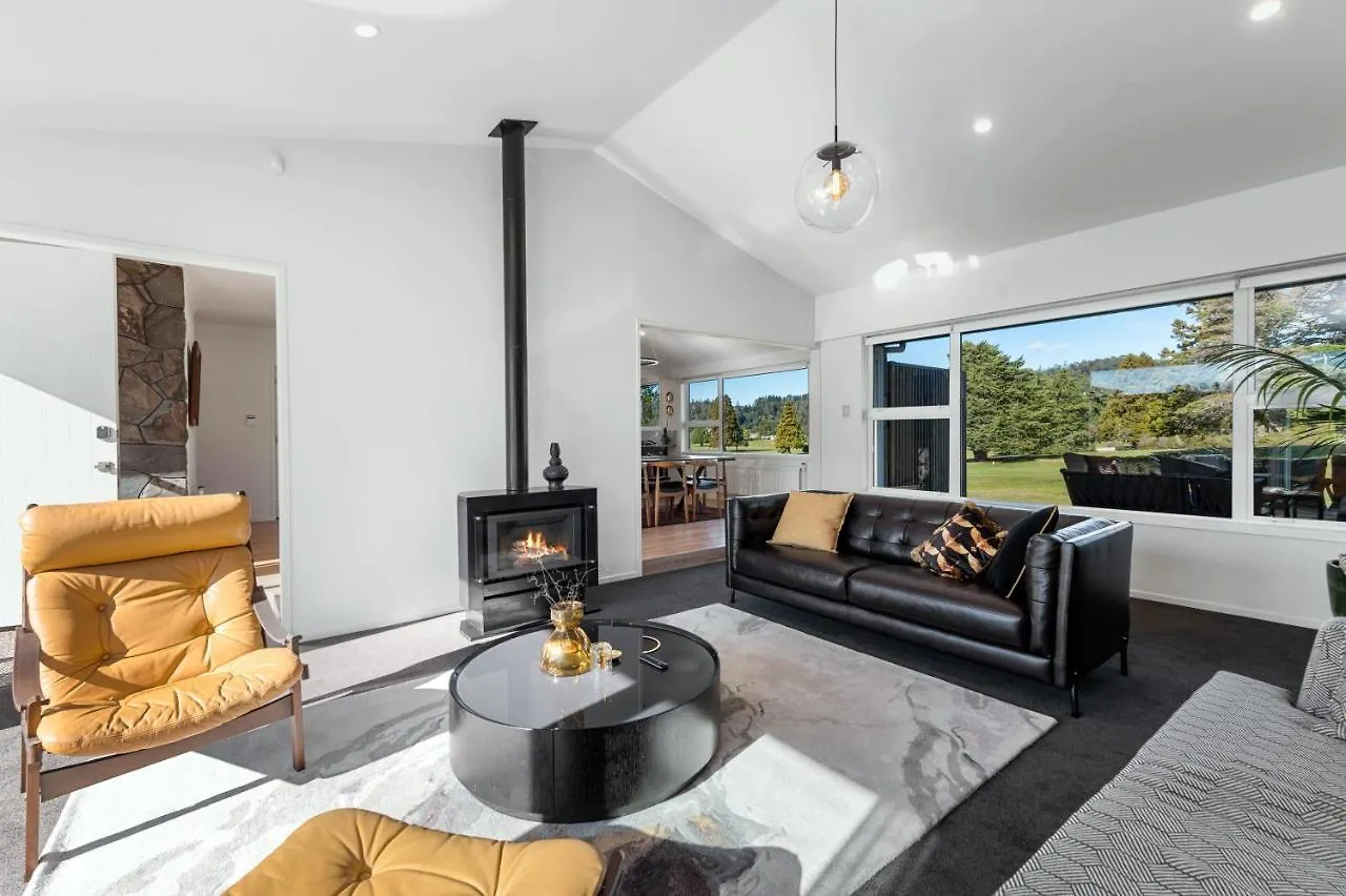 Above Par Golf Course Villa With Hot Tub 4Bd3Bth Rotorua Nueva Zelanda