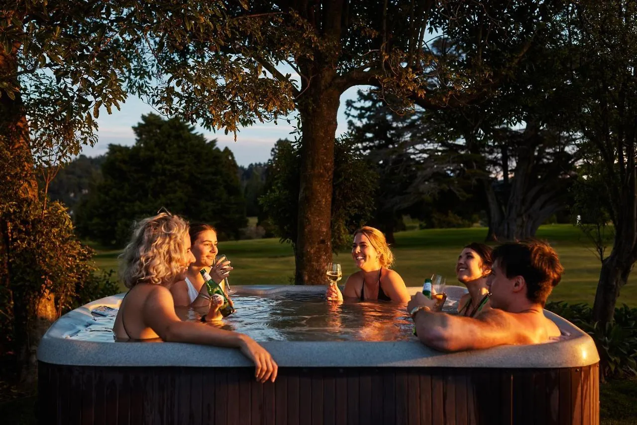 Above Par Golf Course Villa With Hot Tub 4Bd3Bth Rotorua 0*,  Nueva Zelanda