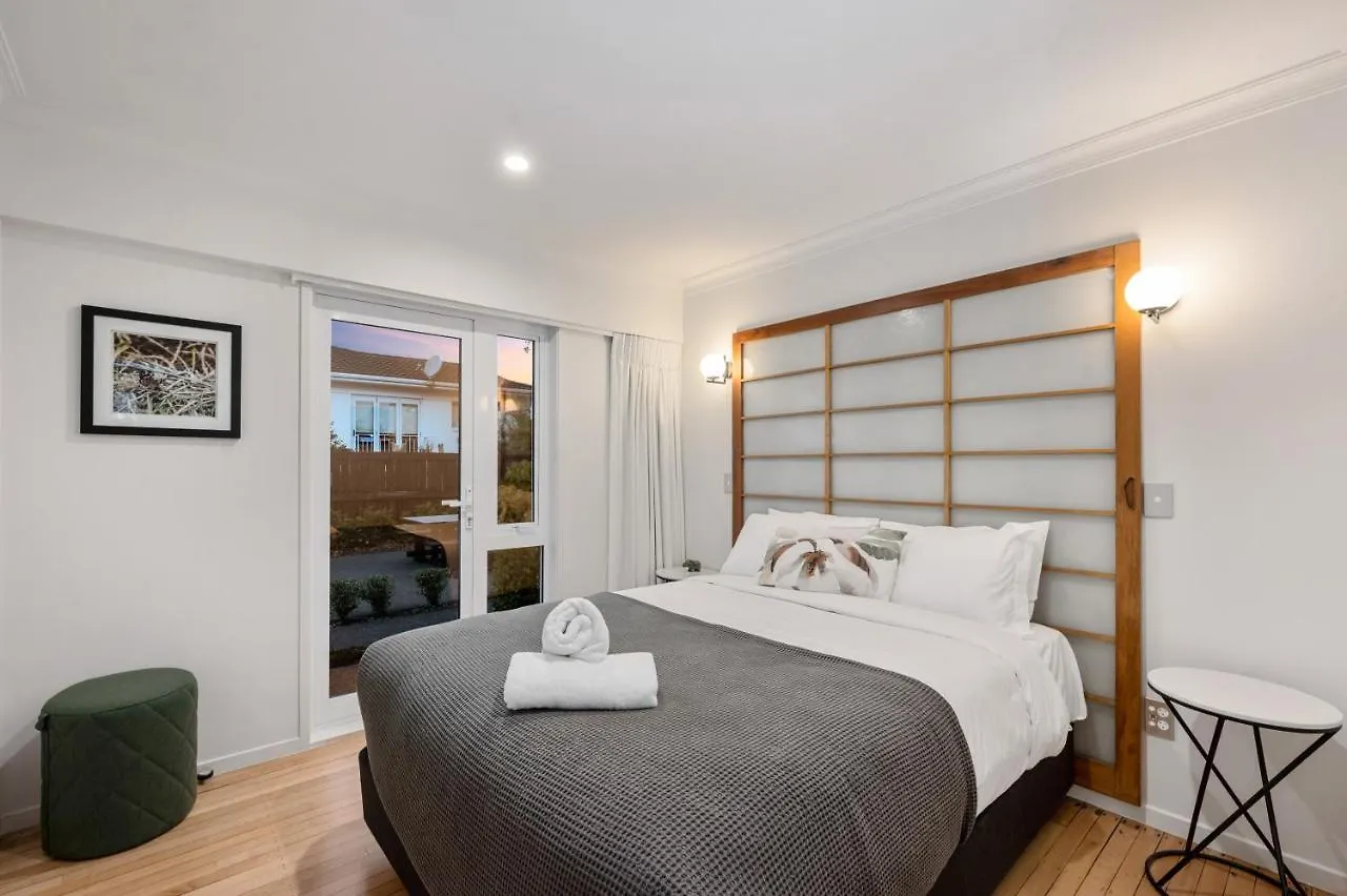 Above Par Golf Course Villa With Hot Tub 4Bd3Bth Rotorua